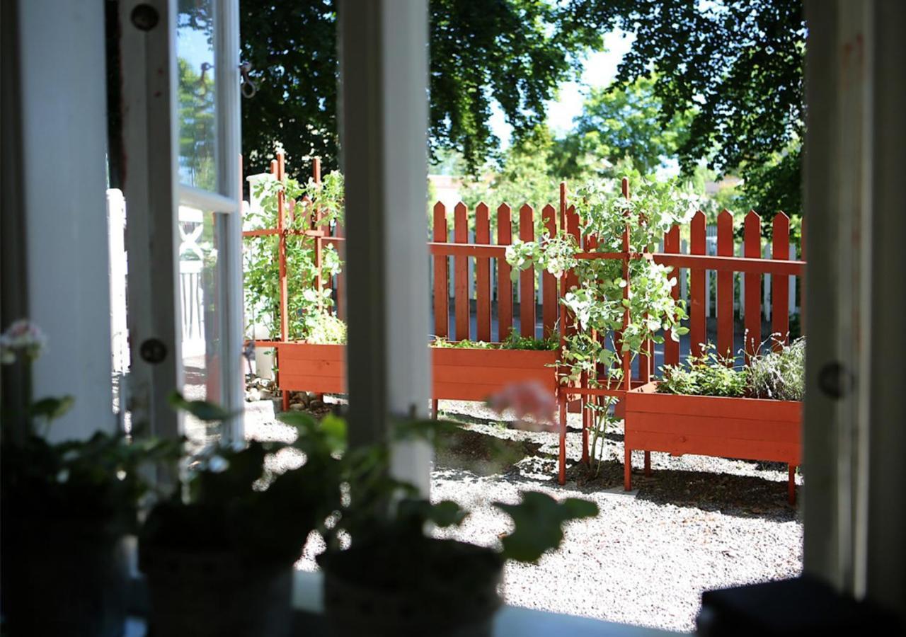 Vaxholms Bed & Breakfast Exterior photo